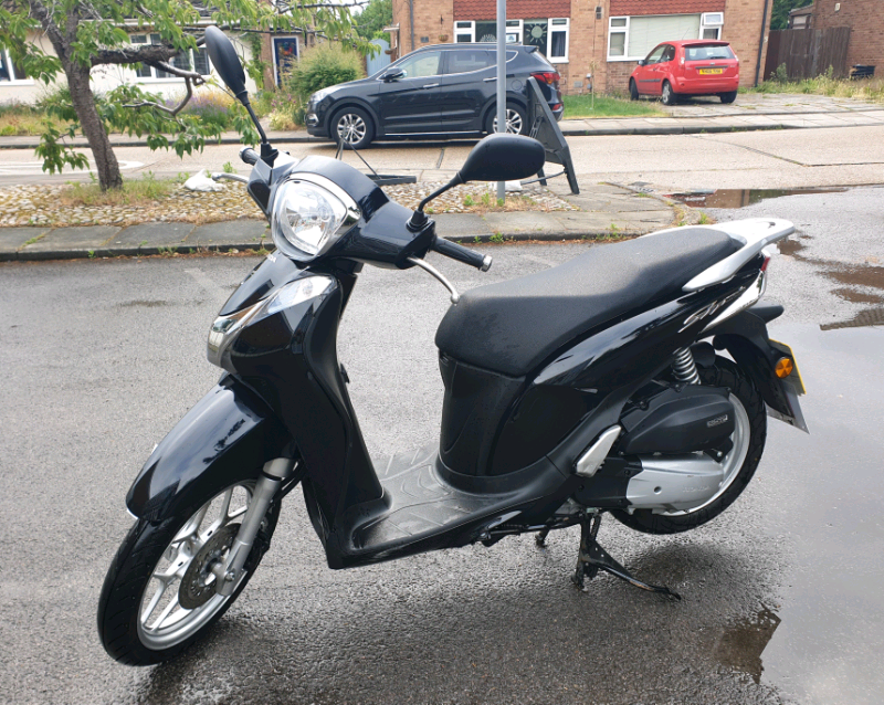 Honda Sh 125 19 Only 1 136 Miles Hpi Clear In Twickenham London Gumtree