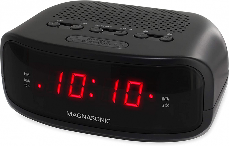 Magnasonic Digital AM/FM Clock Radio with Battery Backup, Black (Eaac200)