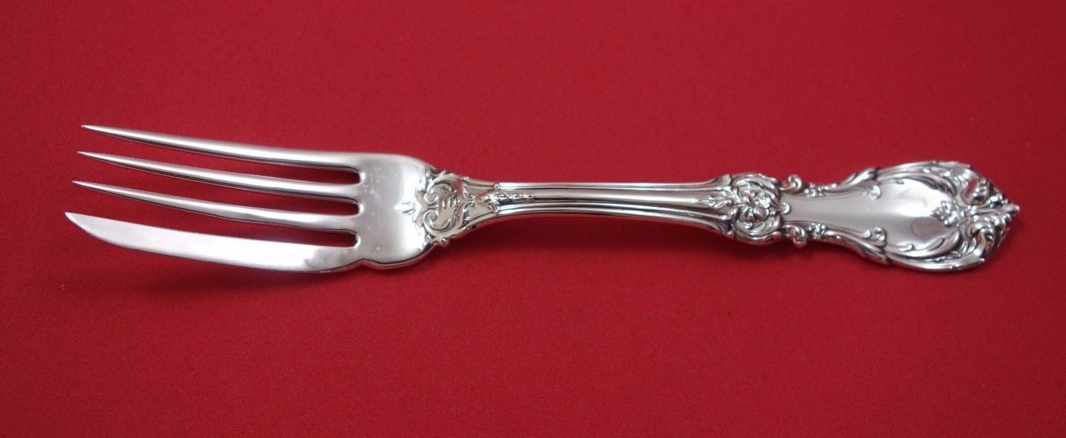Trajan by Reed /& Barton Sterling Silver Fish Fork 7/"