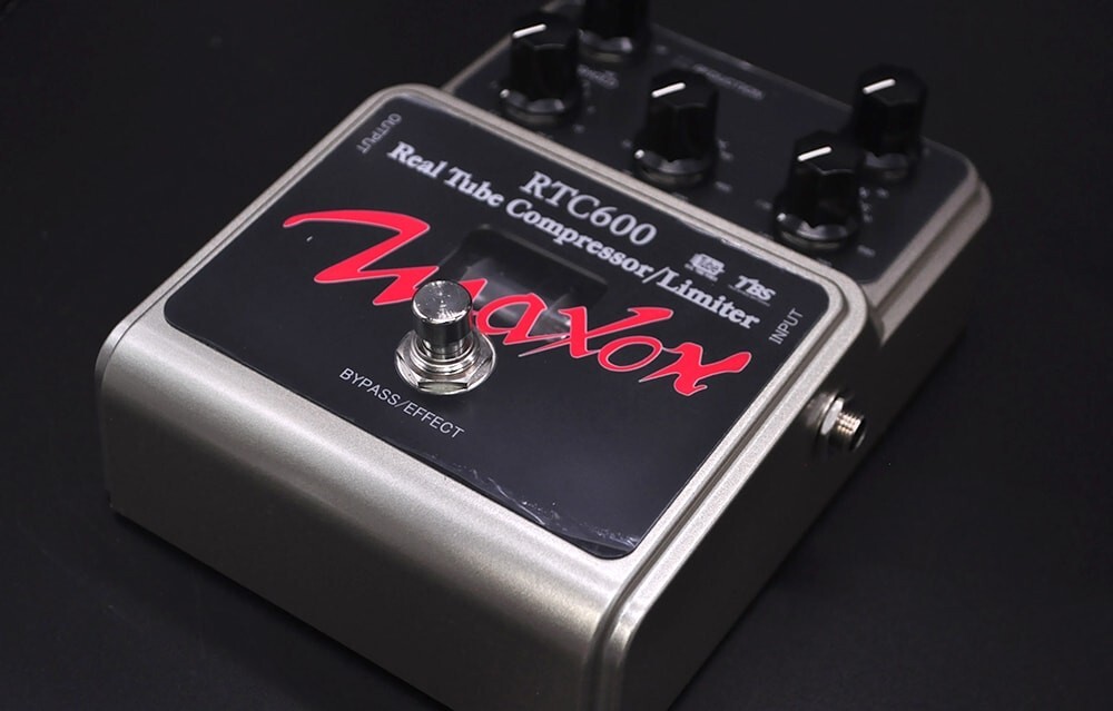 マクソン　RTC600 Real Tube Compressor/Limiter Maxon RTC600 Real Tube Compressor Limiter Guitar effect