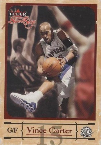2004-05 Fleer Sweet Sigs - Vince Carter #34