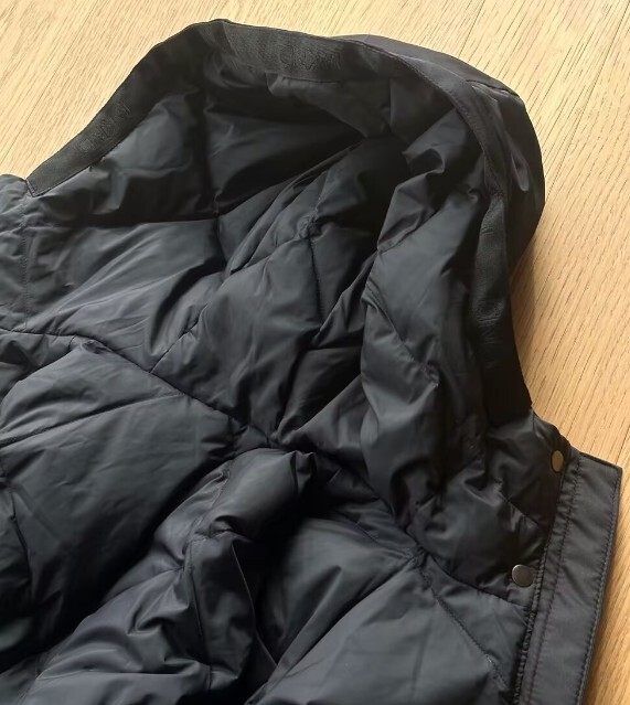 Pre-owned Max Mara Lady Weekend Maxmara Solid Color Hooded Waistband Casual Down Jacket In Black