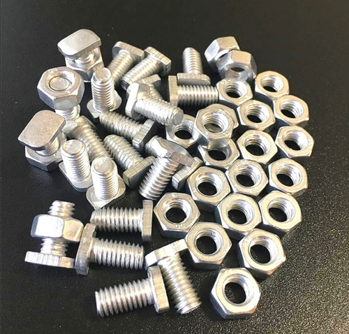 BREANIFULL 30x T-Schrauben M8x20mm - Perfekt Für Solar & Gewächshaus