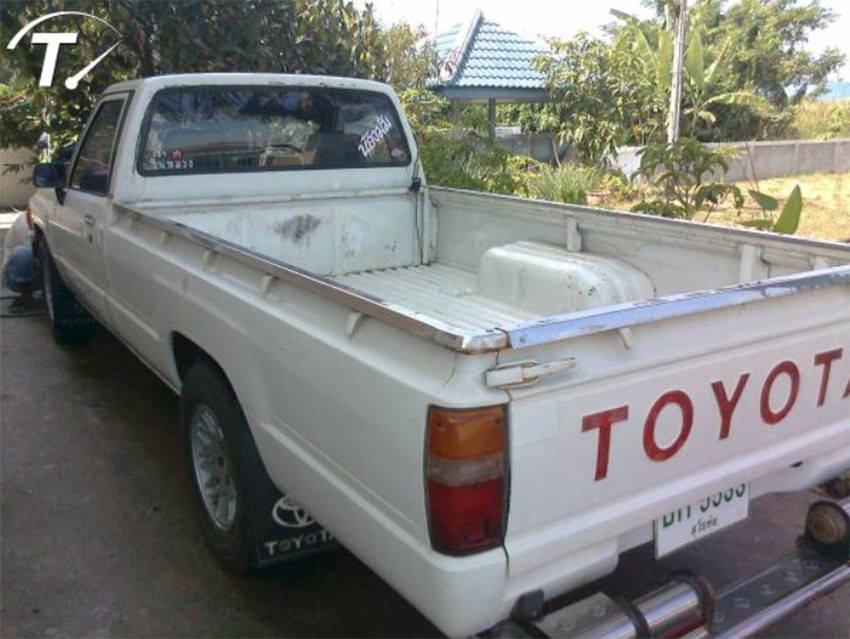 Pair Tail Light Lenses Lens for 84-88 Toyota Pickup & 84-89 4Runner Left & Right