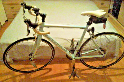 Cannondale Synapse 6 Womens Bicycle Teal/White EN14781 Size 56 Jersey One Owner