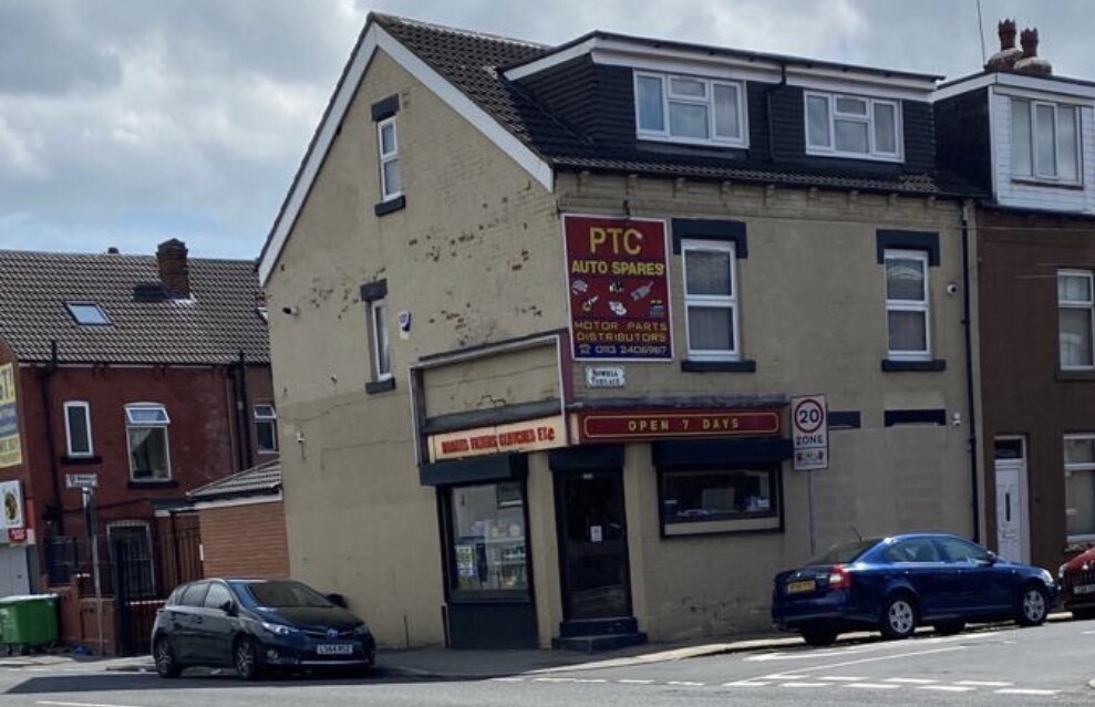 To Let / Rent Large Shop In Leeds Harehills LS9 in Harehills, West