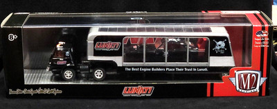 M2 Machines 1970 Dodge L600 COE 1969 Charger Daytona HEMI Car Lunati Auto-Hauler