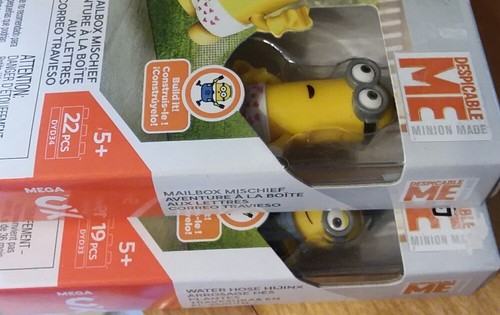 Mega Construx DESPICABLE ME Mailbox Mischief & Water Hose  HIJINX *Read Details*
