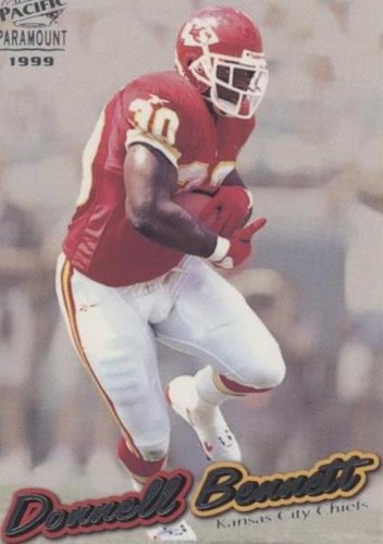1999 Pacific Paramount Donnell Bennett #115