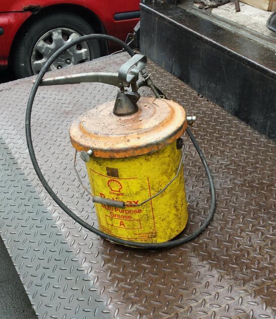 Grease gun 12.5 kg in Erdington, West Midlands Gumtree