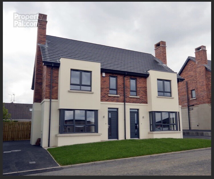 New build* 3 bedroom semi detached for rent in new development
