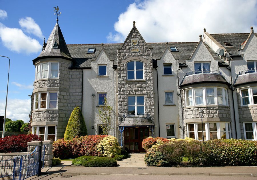 Executive 2 Bedroom apartment in Aberdeen City Centre (Fully furnished