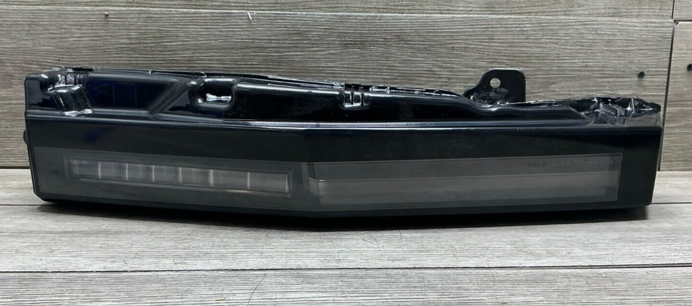 2024 Tesla Cybertruck Cyberbeast LH DRIVER  SIDE LED Headlight OEM 1806404-00-D