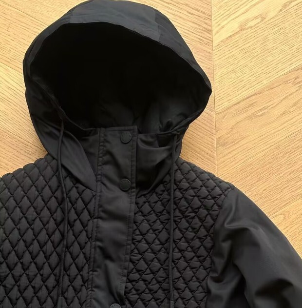 Pre-owned Max Mara Lady Weekend Maxmara Solid Color Hooded Waistband Casual Down Jacket In Black