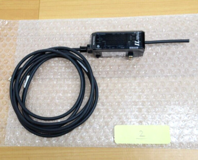 KEYENCE IL-1050 Laser Sensor tested