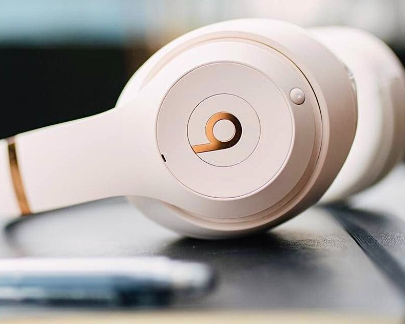 Beats Studio3 Wireless ポーセリンローズ Beats by Dr. Dre Beats Studio3 Wireless Over-Ear Headphones