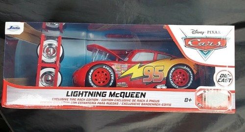ディズニー　JADA TOYS 　 Lightning McQueen Jada Toys 1:24 Scale Disney Pixar Lightning McQueen Crash