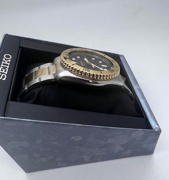 Pre-owned Seiko 5 Five Sport Automatic Two Tone Steel Bracelet Watch Srpk24