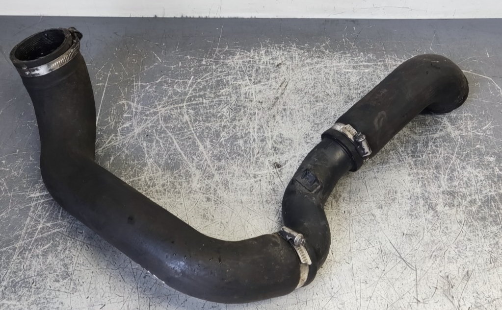 2017 FORD C-MAX MK2 2.0 TDCI INTERCOOLER PIPE