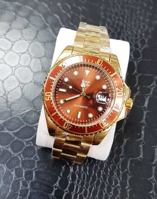 Orologio Polso Zcc Uomo Analogico Automatico Data Elegante Oro Fondo Rosso lac