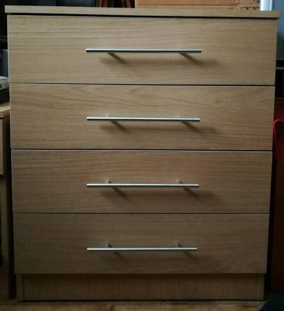 Oak Effect Melamine Chest Of Drawers In Bournemouth Dorset