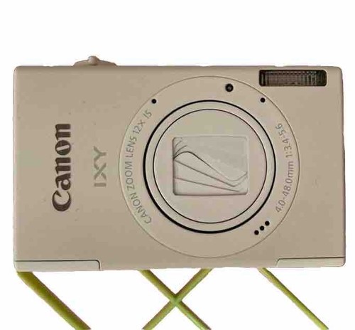 Canon キヤノン IXY DIGITAL 20IS ホワイト 訳あり Canon キヤノン IXY DIGITAL 20IS ホワイト 訳あり デジタルカメラ