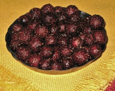 PRIMITIVE BURGUNDY BERRIES BOWL FILLER POTPOURRI FIXINS SPICE UNSCENTED