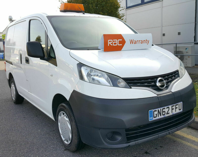 NISSAN NV200 TRANSIT CONNECT 1.5dCi CREW CAB SMALL MEDIUM WHITE 4 SEAT