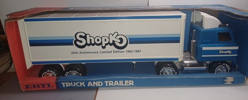 トイザラス/ERTL 1980's 21 Inch Trailer トイザラス/ERTL 1980's 21 Inch Trailer（Vintage Ertl Metal