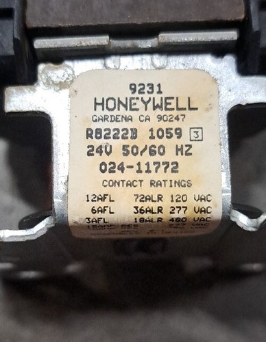 Honeywell R8222B-1059 Furnace Relay 024-11772