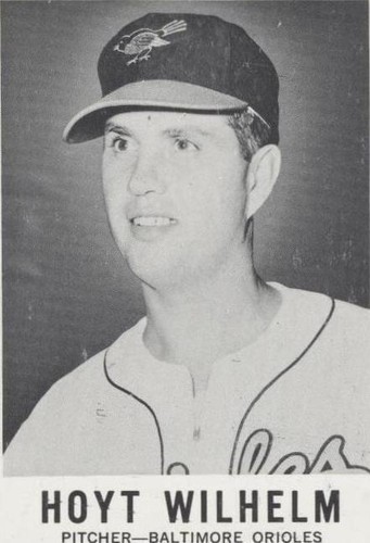 1960 Leaf - Hoyt Wilhelm #69