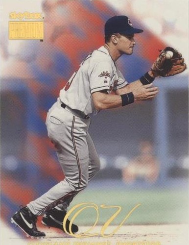 1999 Skybox Premium - Omar Vizquel #169