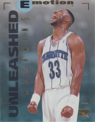 マイケルジョーダン　NBAカード1994-95 EMOTION#100 PSA9 s-l400.jpg