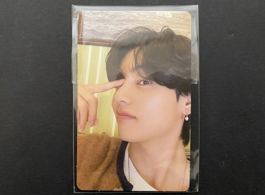 BTS-BE ESSENTIAL EDITION OFFICIAL PHOTO CARD TAEHYUNG | eBay