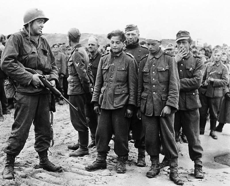 ミリタリー WWII German POW Camp 1944/45 U.S. Army C ミリタリー WWII German POW Camp 1944/45 U.S. Army C 1944