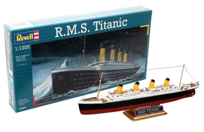 Revell Modellino 05804 R.M.S. Titanic Scala 1:1200 Vari