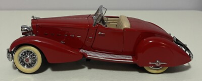 Danbury Mint 1934 Packard V12 LeBaron Speedster.  1/24 scale. LOOSE