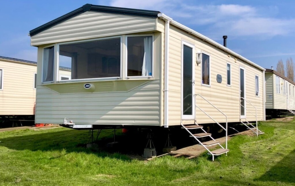£300pm Cheap Holiday Home in Sheerness, Kent Gumtree
