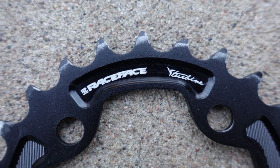 【期間限定値下げ】RACEFACE Turbine クランク 51MfYhkxwIL._AC_SY200_QL15_.jpg