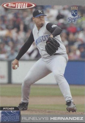 2004 Topps Total - Runelvys Hernandez #445