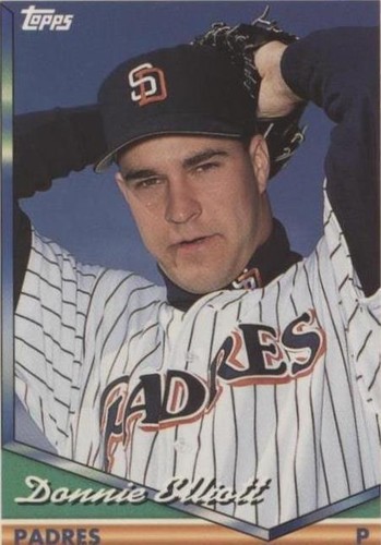 1994 Topps Traded - Donnie Elliott #17T