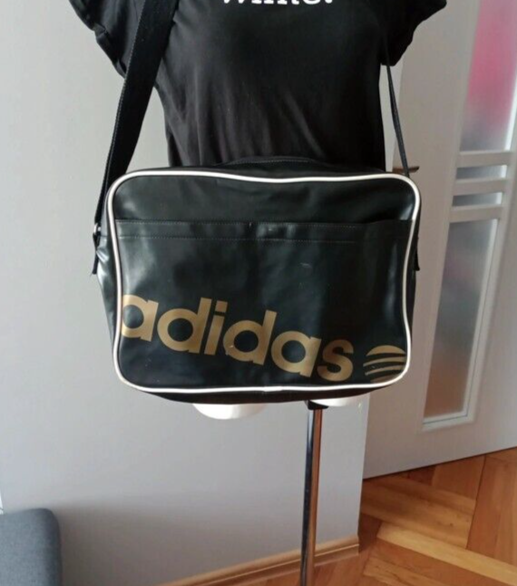 バッグ adidas messenger bag shoulder bag Adidas Originals Messenger Bag Black Trefoil Logo Airliner