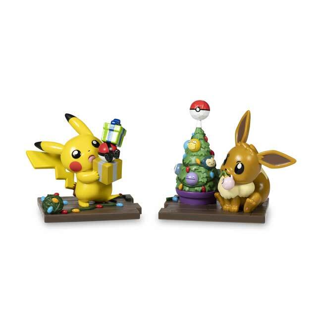 Pokemon Center - Pokemon Holiday Christmas Pikachu & Eevee