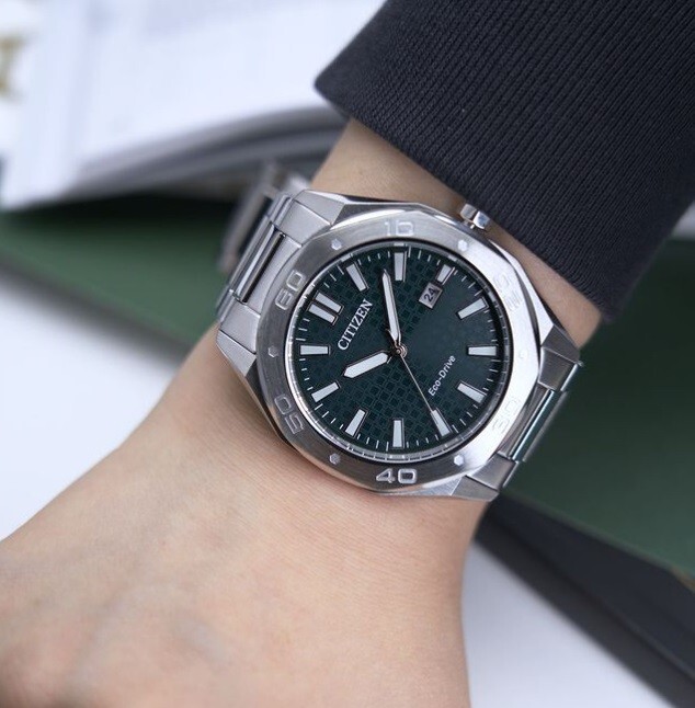 Pre-owned Citizen Eco-drive Bm7630-80x Green Analog Octagonal Design Solar Men's Watch