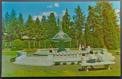 Vintage - The Fountain at Manito Park Spokane, Washington - Postcard