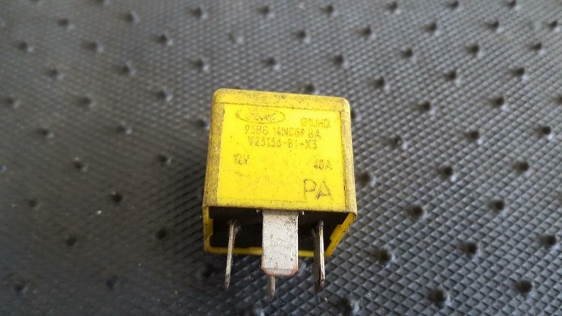 93bg14n089ba V23136-B1-X3  V23136b1x3  Relay Module Ford Mondeo 1996 Fr246834-51