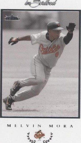 2004 Fleer inScribed - Melvin Mora #10