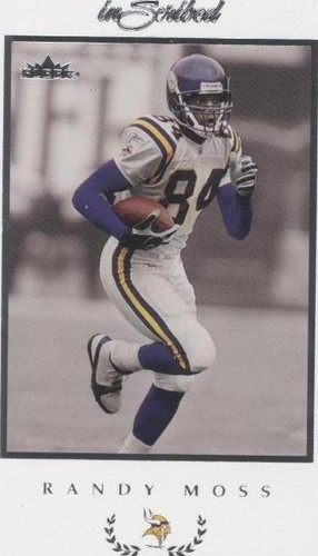 2004 Fleer inScribed Randy Moss #18