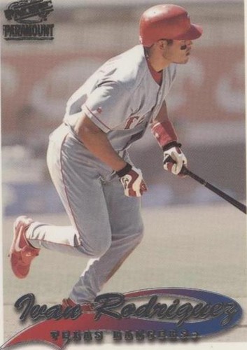 1999 Pacific Paramount - Ivan Rodriguez #238
