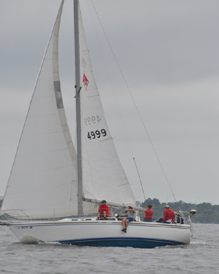 Catalina 30 MK II Tall Rig, Bow Sprit, Wing Keel, Perfect for bay, shallow water